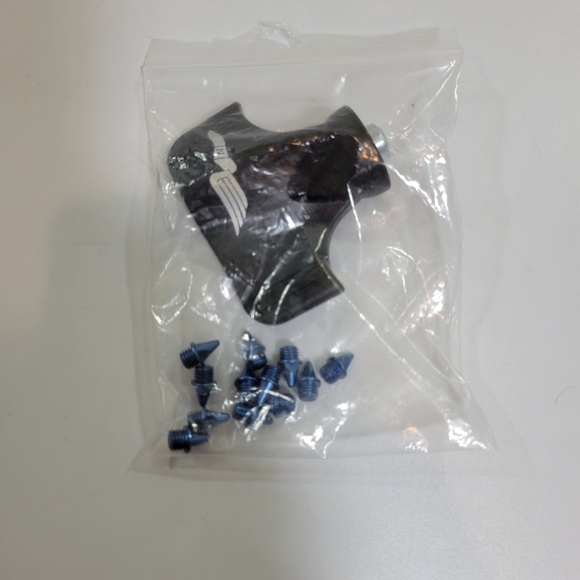 New Balance Silent Hunter Track Spikes Size 13 - Picture 8 of 10